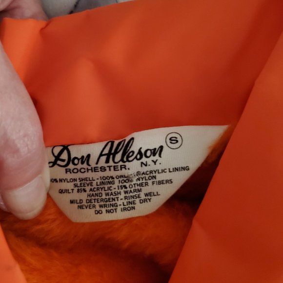 Men's Vintage Cleveland Browns NFL jacket - orange - Picture 4 of 6